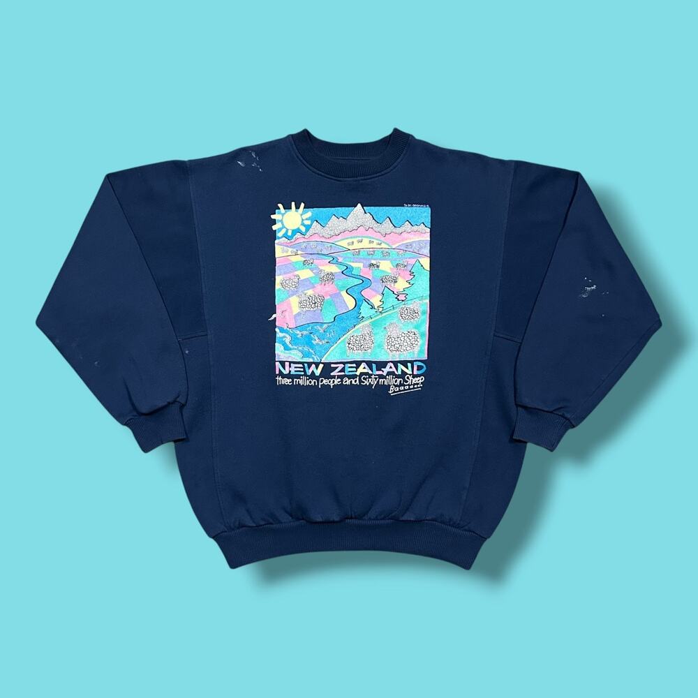 Vintage New Zealand Sweatshirt Sheep Pastel Art Crewneck Pullover 90s Blue Large